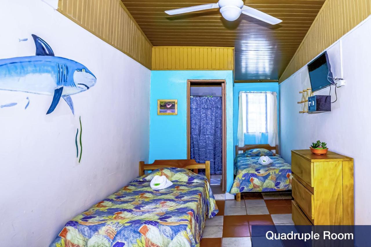 Blue Iguana Hotel Sámara Kültér fotó