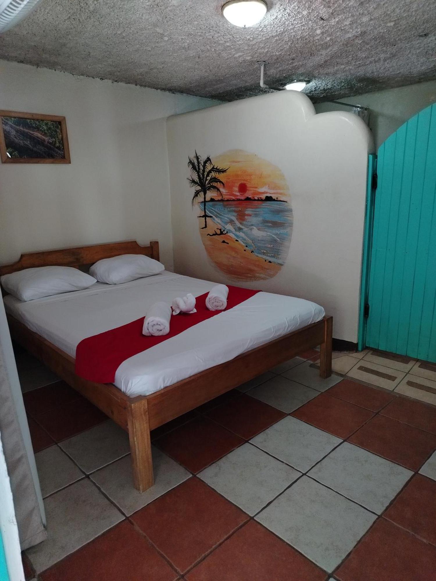 Blue Iguana Hotel Sámara Kültér fotó